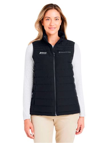 Vineyard Vines Ladies' Mountain Weekend Puffer Vest image thumbnail