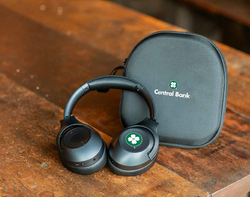 Image of ULTRAZ Noise-Canceling Headphones