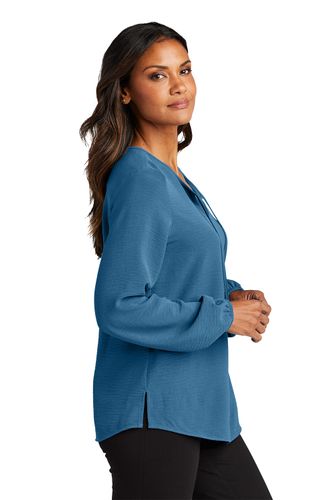 Women's Textured Crepe Blouse image thumbnail