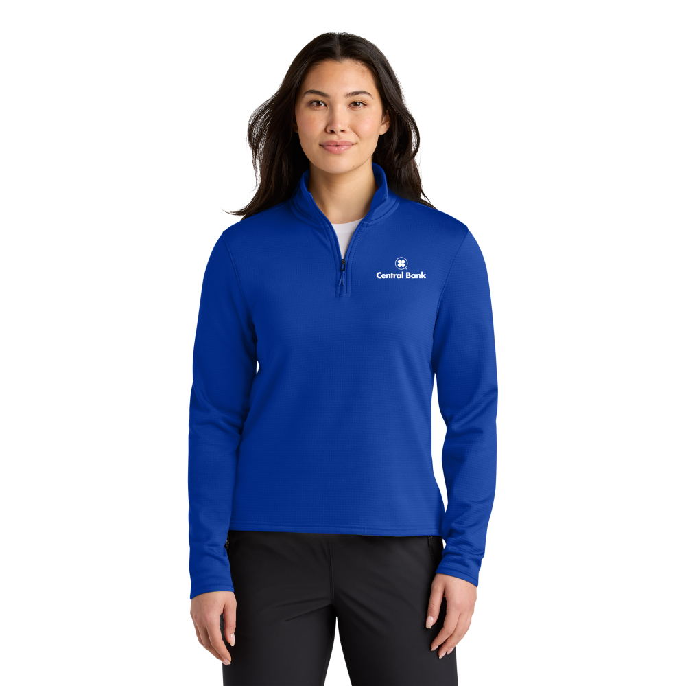The North Face® Women’s Aim 1/4-Zip Fleece primary image