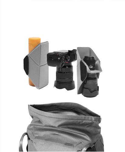 Peak Design Everyday Tote Bag image thumbnail