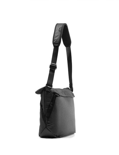 Peak Design Everyday Tote Bag image thumbnail