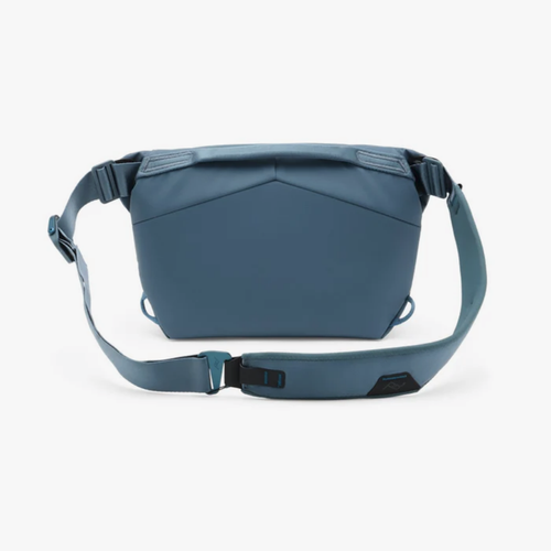 Peak Design sling-style Day Bag 3L image thumbnail