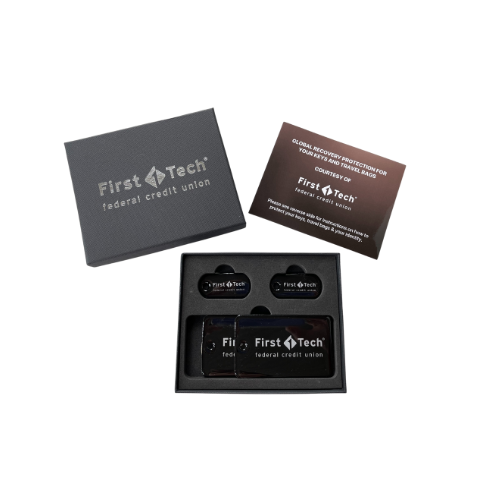 Luggage and Bag Tag set w/return services image thumbnail