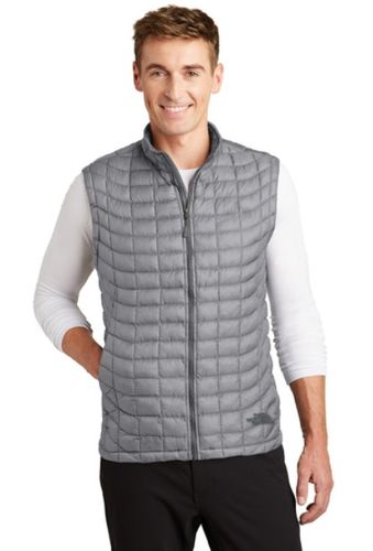 Men's NorthFace Vest image thumbnail