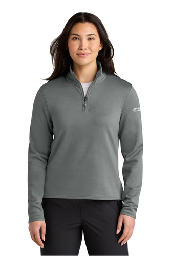 The North Face Women’s Aim 1/4-Zip Fleece image thumbnail