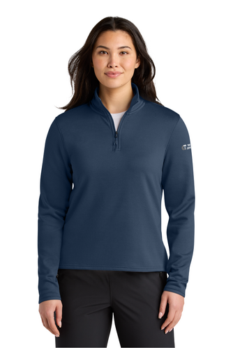 The North Face Women’s Aim 1/4-Zip Fleece image thumbnail