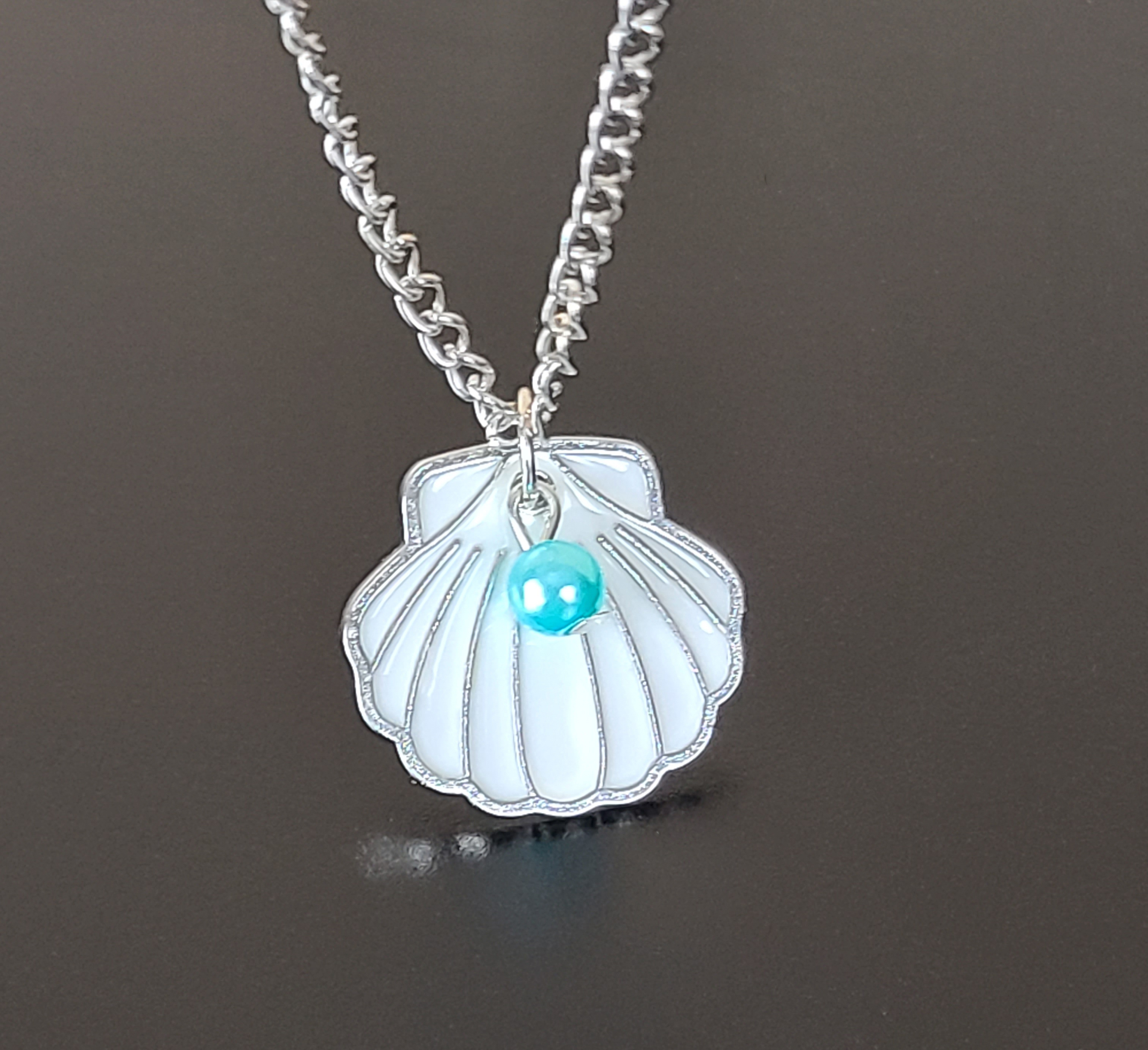 Image of Shell Enamel Necklace