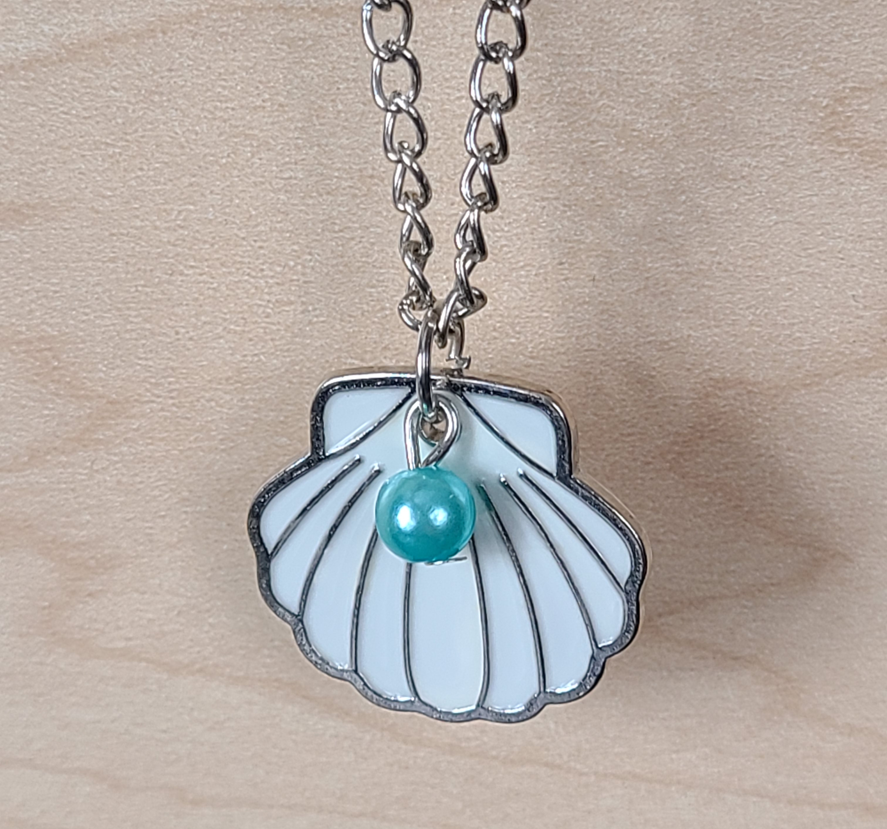 Shell Enamel Necklace image thumbnail