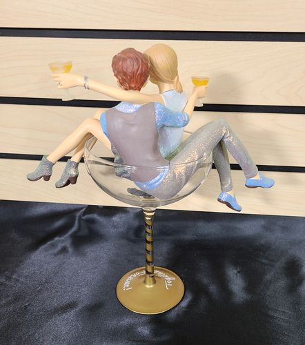 Couple Figurines in Glasses image thumbnail