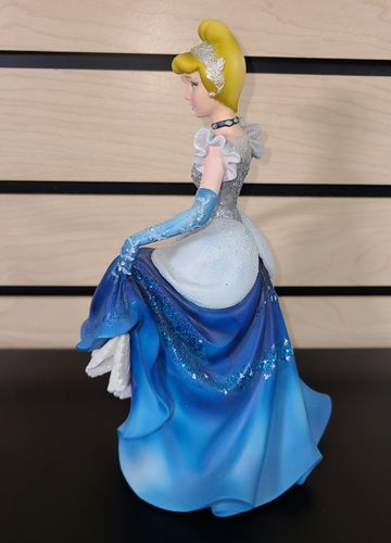 Cinderella Figurines image thumbnail Cinderella Figurines image thumbnail