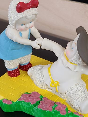 Wizard of Oz Snowbabies image thumbnail