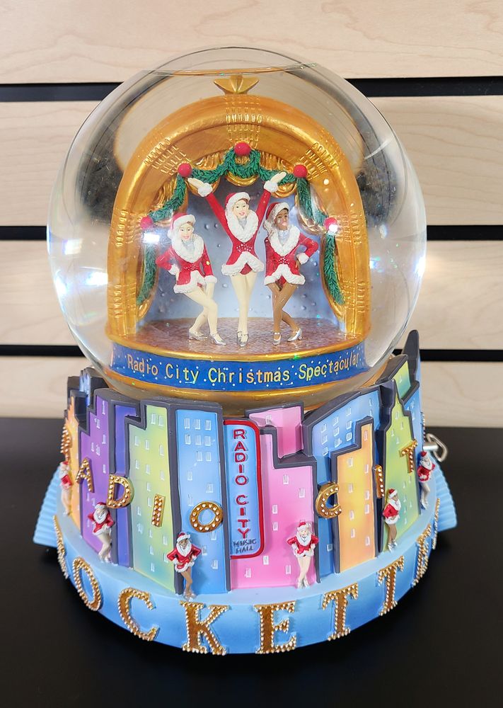 Deluxe Rockette Opening Scene Snow Globe Music Box primary image