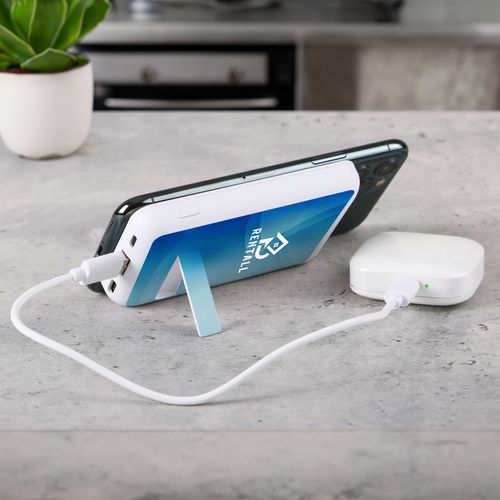 Wireless Magnetic Powerbank image thumbnail