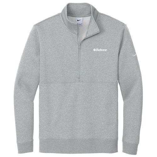 Nike Club Fleece Sleeve Swoosh 1/2-Zip image thumbnail