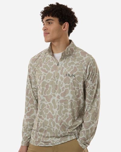 Men's Airweight KC Printed Quarter-Zip Pullover image thumbnail