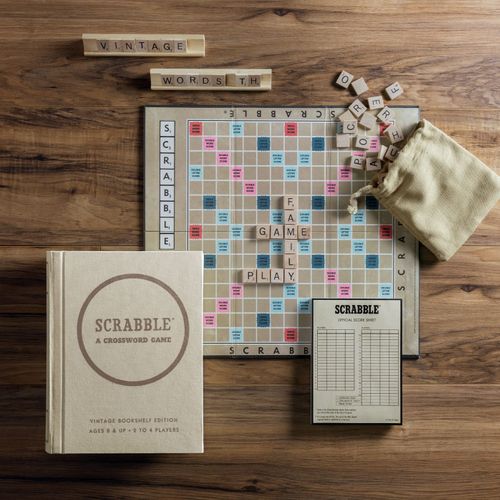 Scrabble Vintage Bookshelf Edition  image thumbnail